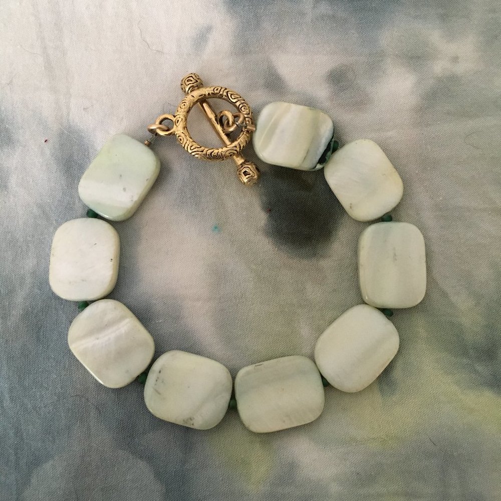 Lemon jade bracelet